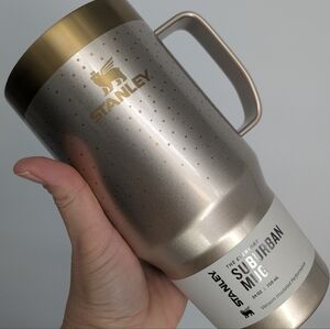 New STANLEY Suburban Mug Cup Prosecco Gold Shimmer 24 Oz